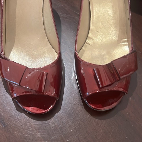 Stuart weitzman red patent heels - Picture 2 of 3
